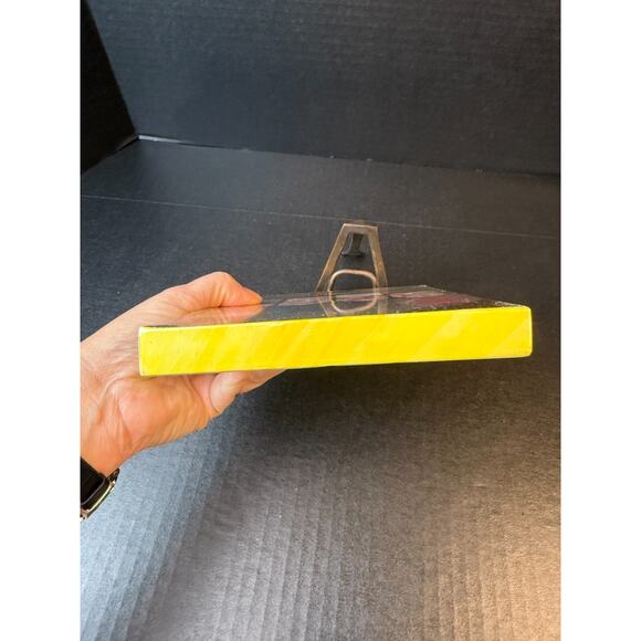 Brand New Sealed The Golden Girls Complete First Season 1 (DVD,2004) 3-Disc Set - Picture 3 of 6